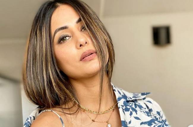 Hina Khan reminisces sweet memories with her father which are simply